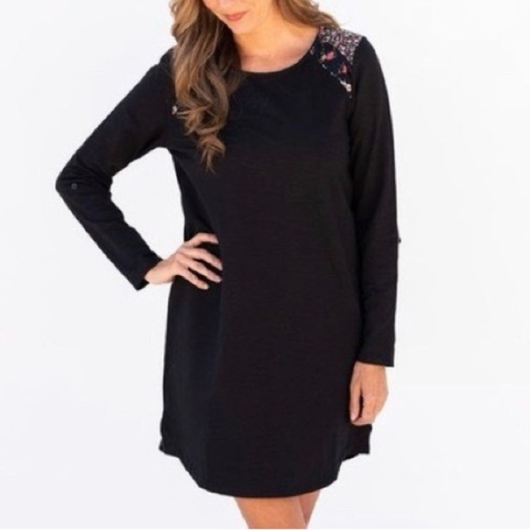 EVY'S TREE The Kylie Mixed Media Roll Tab Sleeve Shirt Dress Black Size M - Picture 1 of 11
